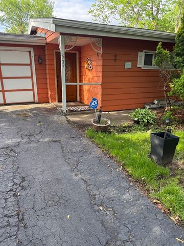 22W537 Cherry Lane, Glen Ellyn, IL 60137