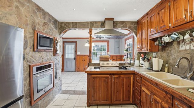 7610 SR 50, Pelham, TN 37366