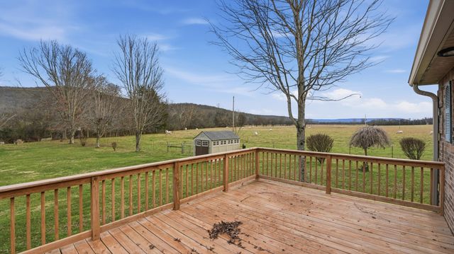 7610 SR 50, Pelham, TN 37366