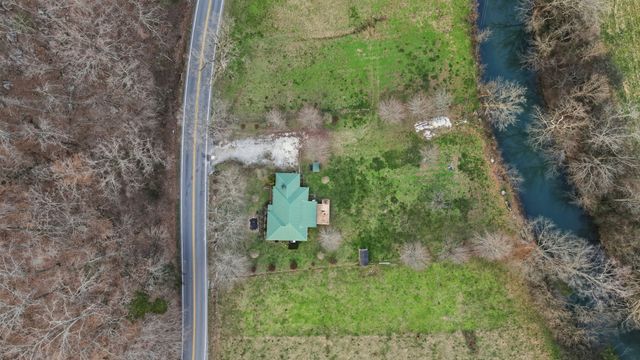 7610 SR 50, Pelham, TN 37366