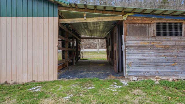 7610 SR 50, Pelham, TN 37366