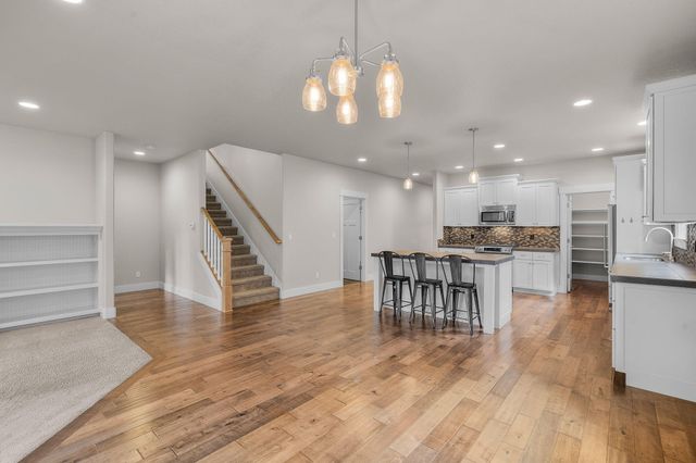 19147 Park Commons Drive, Bend, OR 97703