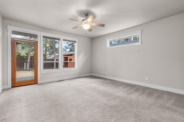 19147 Park Commons Drive, Bend, OR 97703