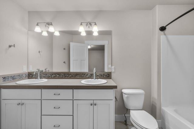 19147 Park Commons Drive, Bend, OR 97703