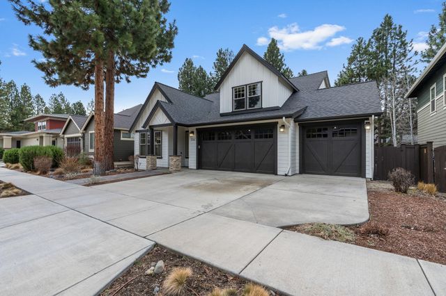 19147 Park Commons Drive, Bend, OR 97703