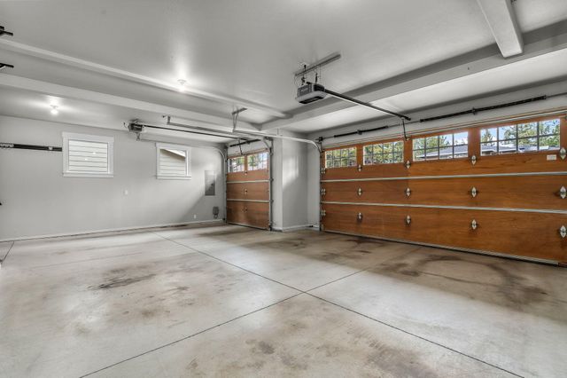 19147 Park Commons Drive, Bend, OR 97703