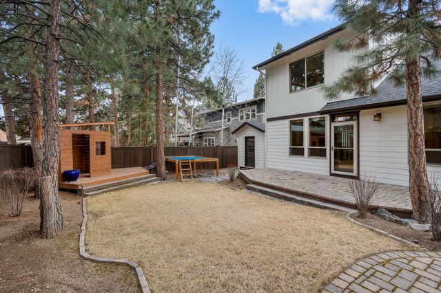 19147 Park Commons Drive, Bend, OR 97703