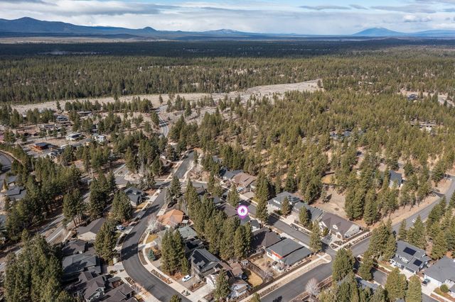 19147 Park Commons Drive, Bend, OR 97703