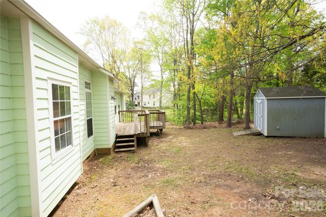 10737 Spruce Mountain Road, Charlotte, NC 28214