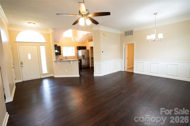 10737 Spruce Mountain Road, Charlotte, NC 28214