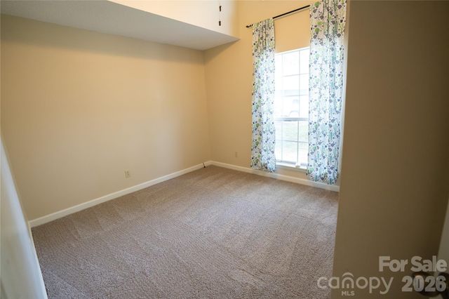 10737 Spruce Mountain Road, Charlotte, NC 28214