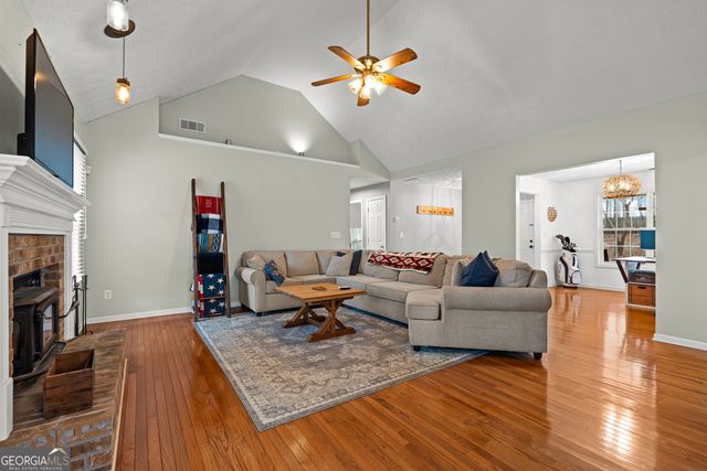 3749 SW East Fairview Road, Stockbridge, GA 30281