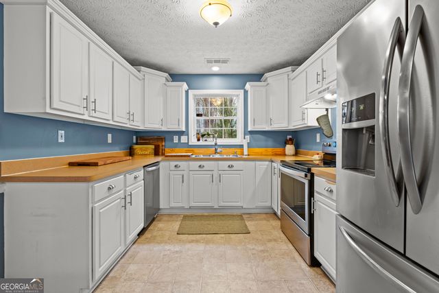 3749 SW East Fairview Road, Stockbridge, GA 30281