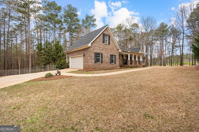 3749 SW East Fairview Road, Stockbridge, GA 30281