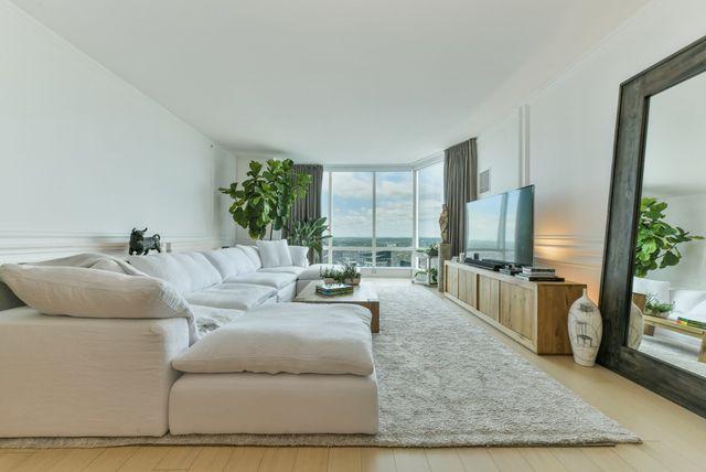 1 Franklin St. 5101, Boston, MA 02110