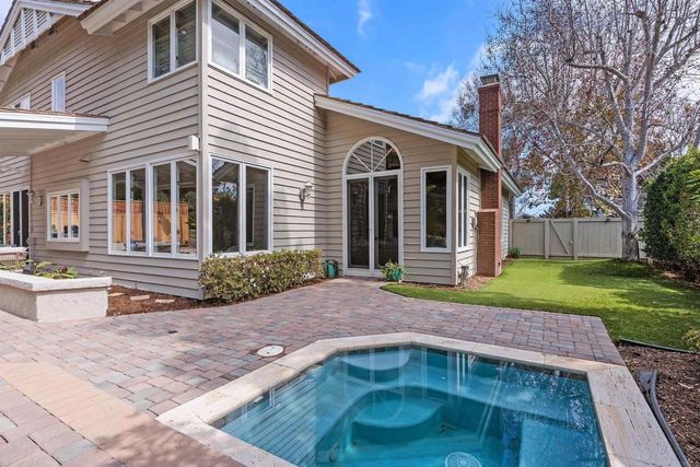 1840 Sienna Canyon Drive, Encinitas, CA 92024