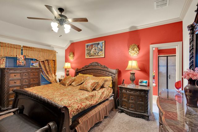 105 Manor Lane, Waxahachie, TX 75165