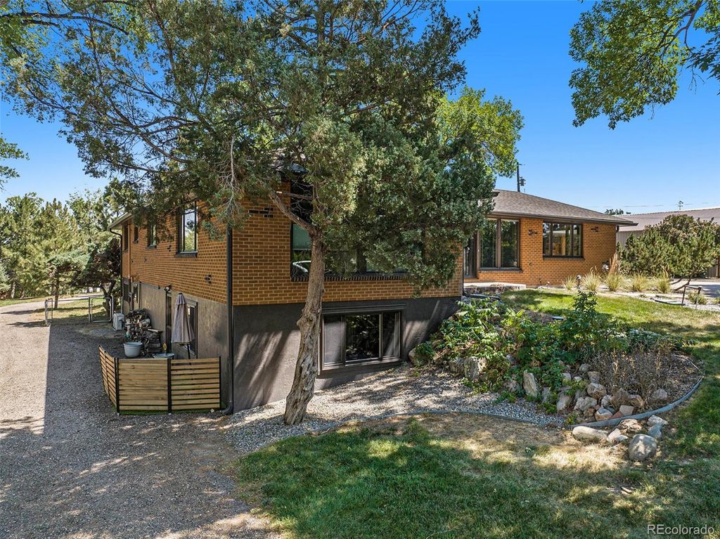 2120 S Taft Avenue, Loveland, CO 80537