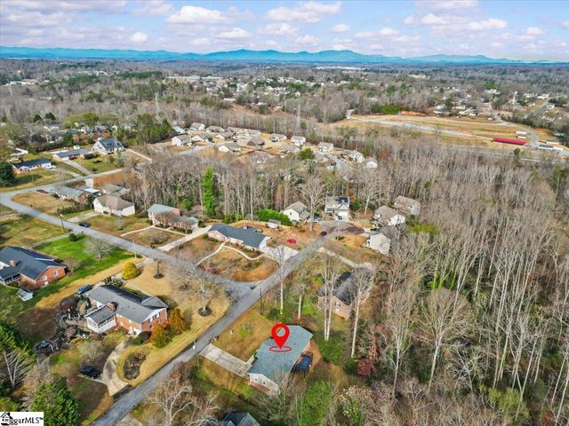 104 Cascade Drive, Greer, SC 29651