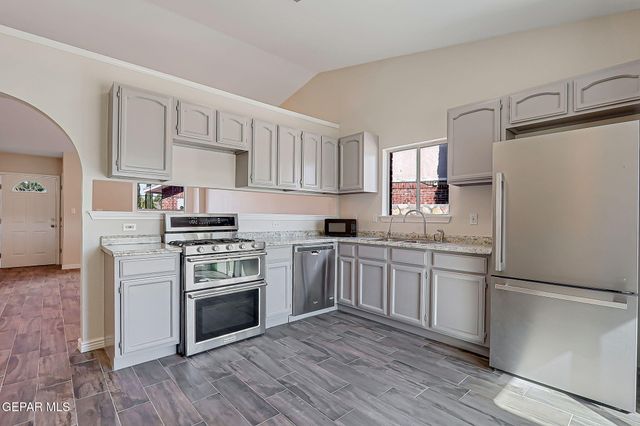 3424 BELFRY PARK Drive, El Paso, TX 79936