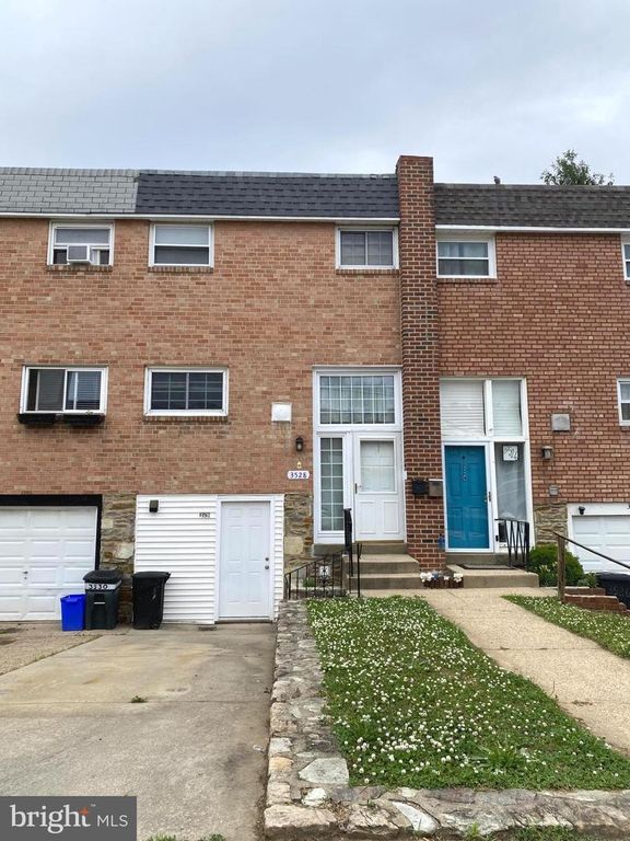 3528 W CROWN AVE, Philadelphia, PA 19114