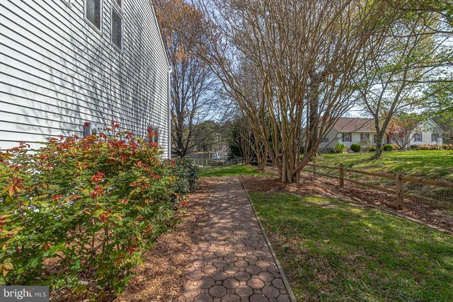 150 EAST HARBOR DR, Reedville, VA 22539