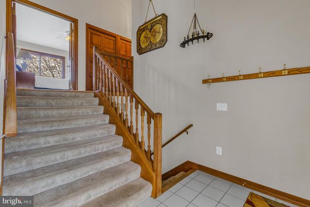 150 EAST HARBOR DR, Reedville, VA 22539