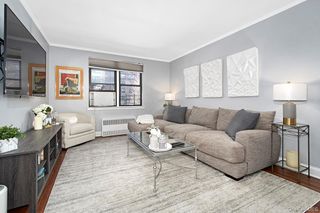 142 Garth Road #2M, Scarsdale, NY 10583