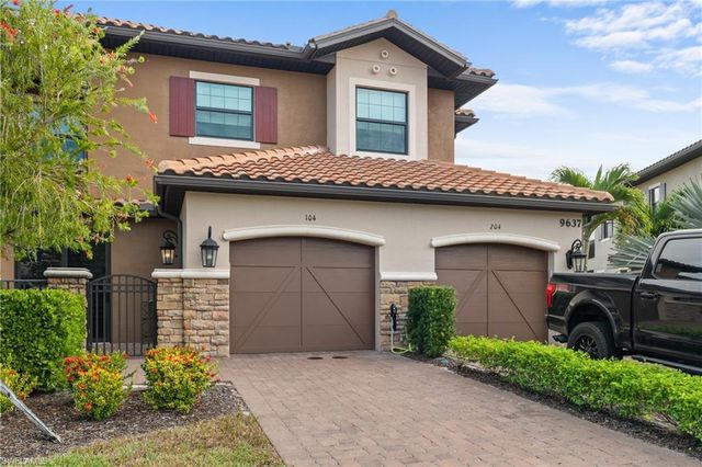 9637 Montelanico LOOP 104, Naples, FL 34119