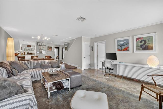 210 Washingtonia Avenue, Lauderdale-By-The-Sea, Fort Lauderdale, FL 33308