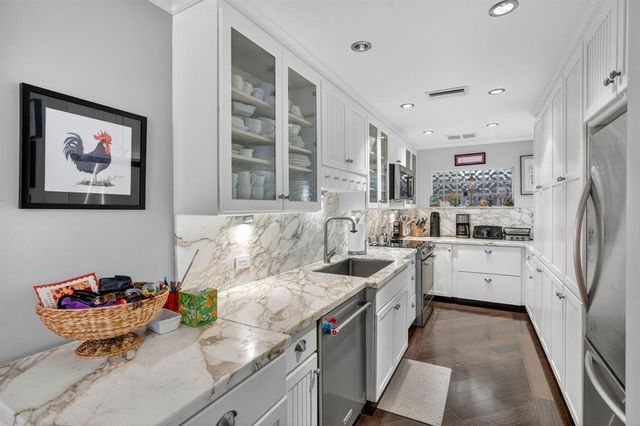 210 Washingtonia Avenue, Lauderdale-By-The-Sea, Fort Lauderdale, FL 33308