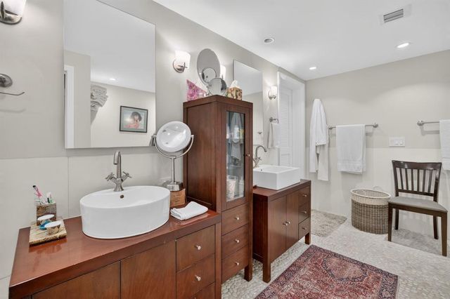 210 Washingtonia Avenue, Lauderdale-By-The-Sea, Fort Lauderdale, FL 33308