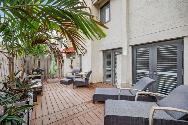 210 Washingtonia Avenue, Lauderdale-By-The-Sea, Fort Lauderdale, FL 33308