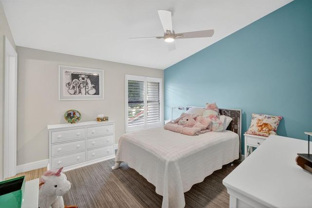 210 Washingtonia Avenue, Lauderdale-By-The-Sea, Fort Lauderdale, FL 33308