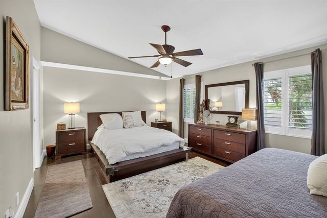 210 Washingtonia Avenue, Lauderdale-By-The-Sea, Fort Lauderdale, FL 33308