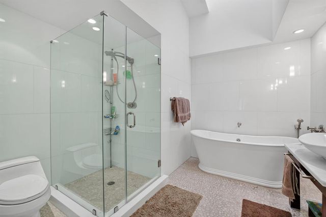 210 Washingtonia Avenue, Lauderdale-By-The-Sea, Fort Lauderdale, FL 33308