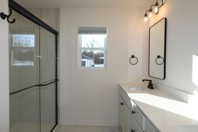 4400 ROYAL COUNTY RD, Columbia, MO 65201