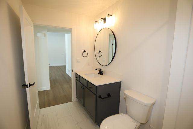 4400 ROYAL COUNTY RD, Columbia, MO 65201