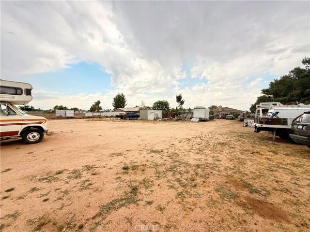 15994 Cactus Street, Hesperia, CA 92345