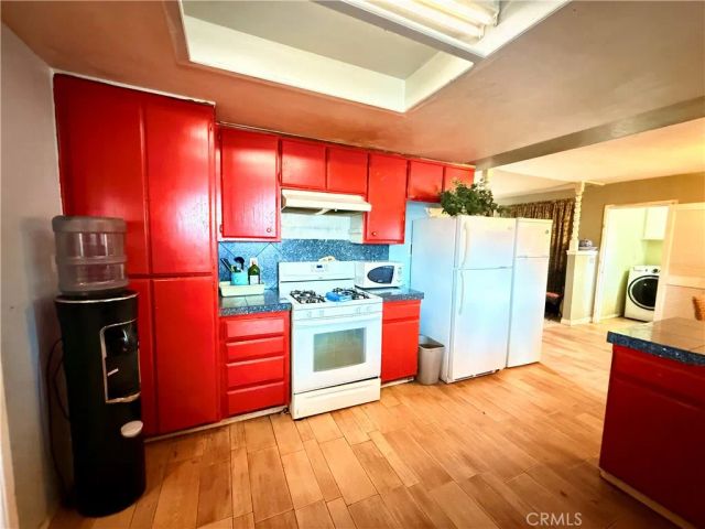 15994 Cactus Street, Hesperia, CA 92345