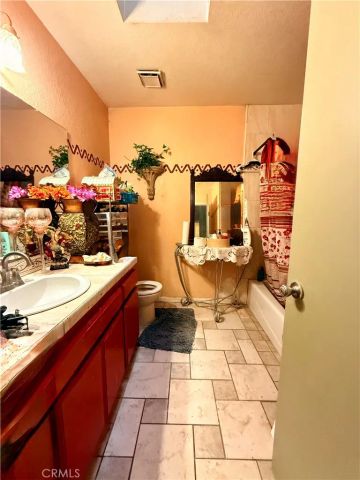 15994 Cactus Street, Hesperia, CA 92345