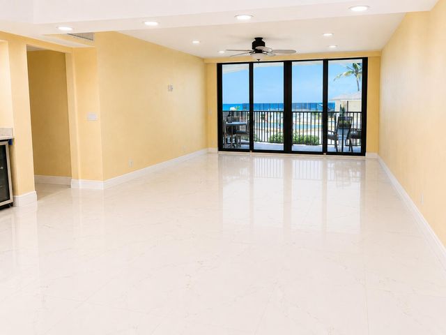 3610 S Ocean Boulevard 103, South Palm Beach, FL 33480