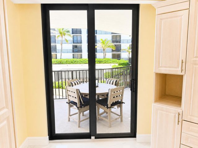 3610 S Ocean Boulevard 103, South Palm Beach, FL 33480