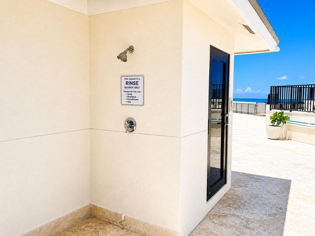 3610 S Ocean Boulevard 103, South Palm Beach, FL 33480