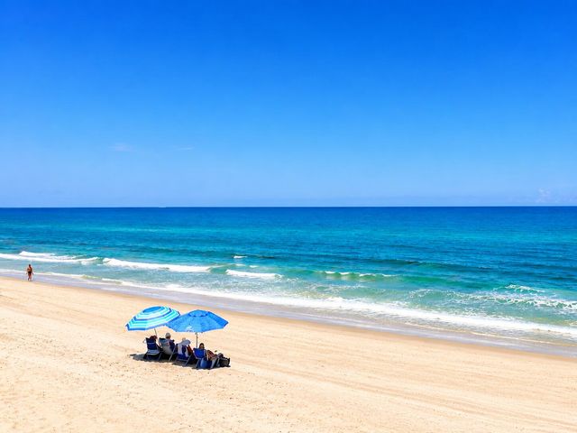 3610 S Ocean Boulevard 103, South Palm Beach, FL 33480