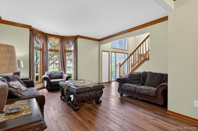 7340 Briargate Drive, Canton, MI 48187