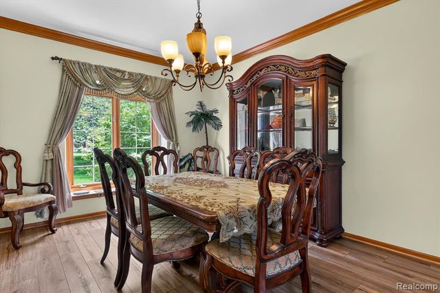 7340 Briargate Drive, Canton, MI 48187