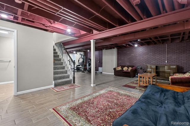 7340 Briargate Drive, Canton, MI 48187