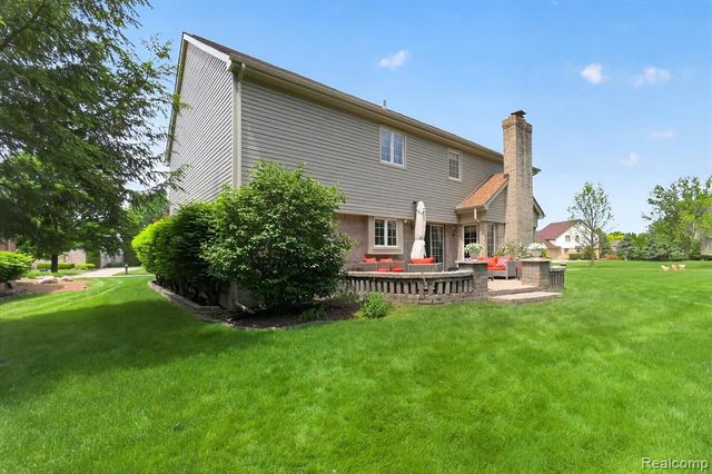 7340 Briargate Drive, Canton, MI 48187