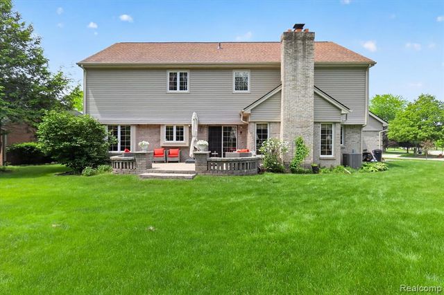 7340 Briargate Drive, Canton, MI 48187